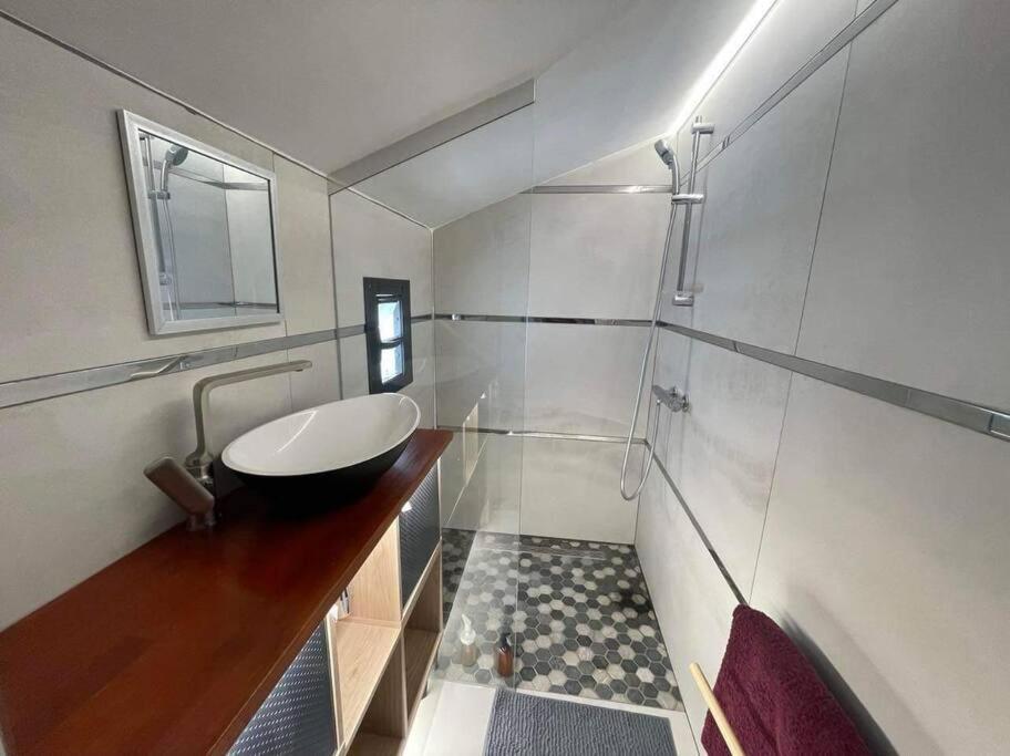 Le Bois de Nefles  La Villa Jujubes Avec Piscine Chauffee - 5 Chambres Spacieuses מראה חיצוני תמונה